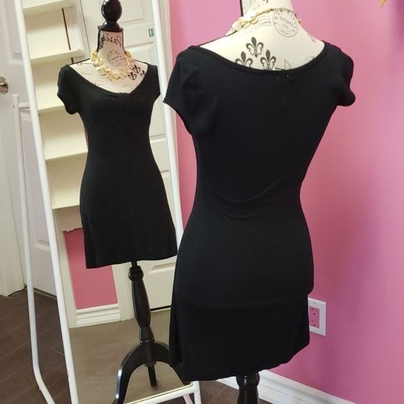 Carmen ๐๐ Black Light Cosy Dress Size S - Picture 5 of 8